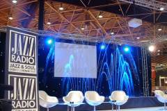 Fontaines_de_stand_jets_bleu-1