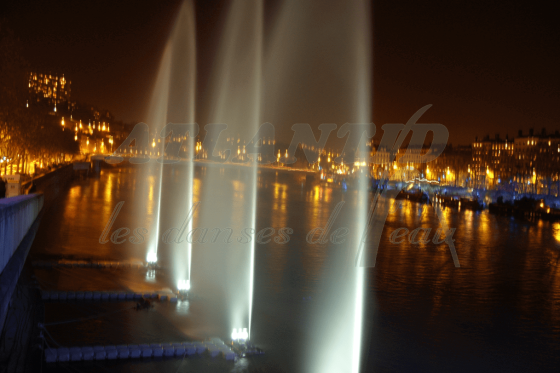 Spectacle_fontaines_geantes_Lyon