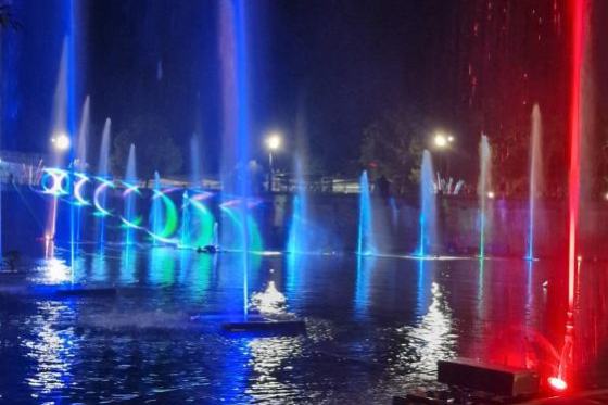 Show_fontaines_lasers_Angers