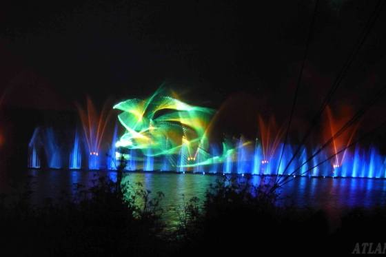 Spectacle_aquatique_laser
