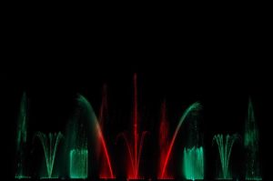 Atlantid - Fontaines dansantes vertes et rouges